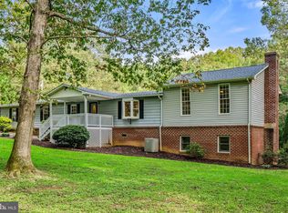 25105 Grant Dr, Rhoadesville, VA 22542