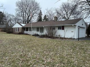 224 Heidel Rd, Thiensville, WI 53092