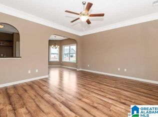 5552 Timber Leaf Trl, Bessemer, AL 35022