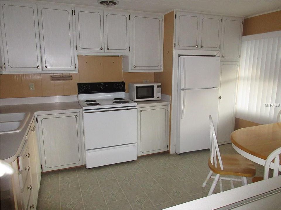 2nd image of 4851 W Gandy Blvd Lot B14l41