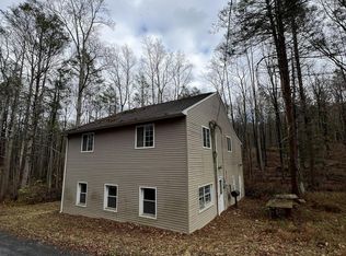 1092 Robinson Rd, Blain, PA 17006