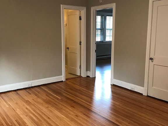 2nd image of 2665 Rivermont Ave APT 3