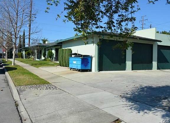 5th image of 9005 De Adalena St