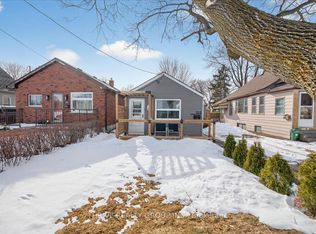 155 Gammage St, London, ON N5Y2B2