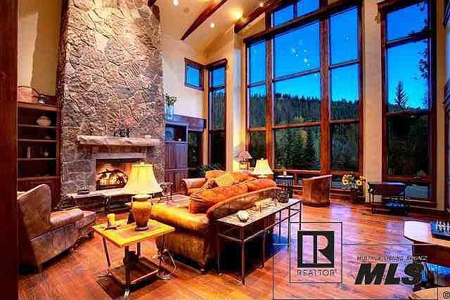 1st image of 2847 Whitewater Ln