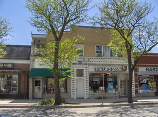 2906 Central St APT A, Evanston, IL 60201