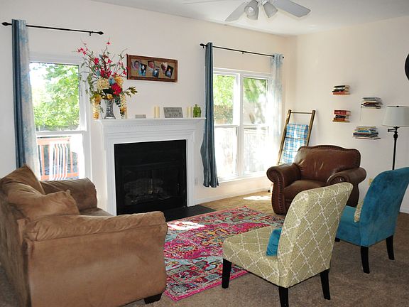 5th image of 1405 Southampton Ct