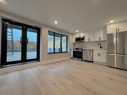 Rented by Brown Harris Stevens | media 8