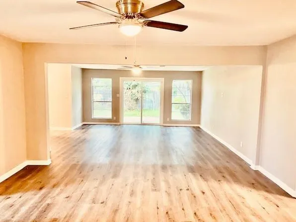 3919 Hickok Ln, Houston, TX 77047