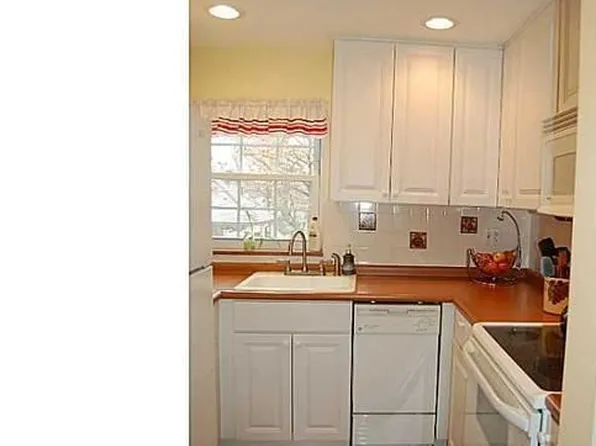 7507-7509 Trevanion Ave, Pittsburgh, PA 15218