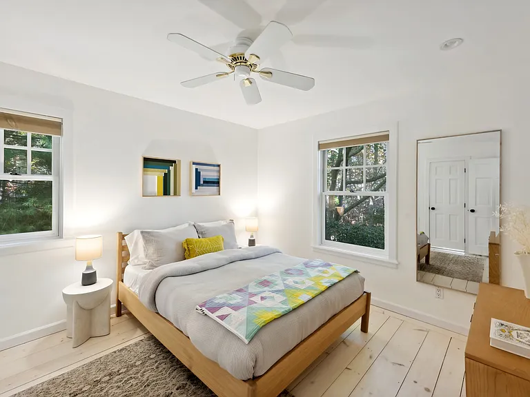 21 Georgica Woods Ln — Photo 11