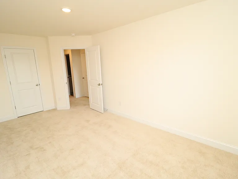 961 Kensley Grove Ln — Photo 30
