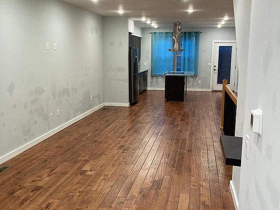 2nd image of 2015-35 S Hutchinson St Unit 3