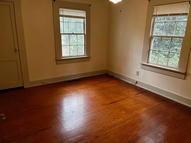 1508 McLeod Rd — Photo 8
