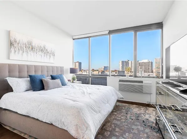 2030 Hudson Street image 28 of 284