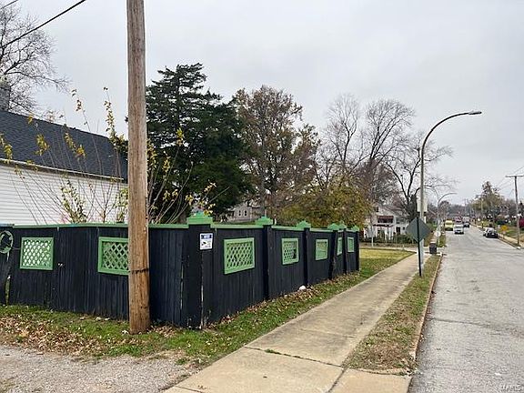 5th image of 8572 Oriole Ave