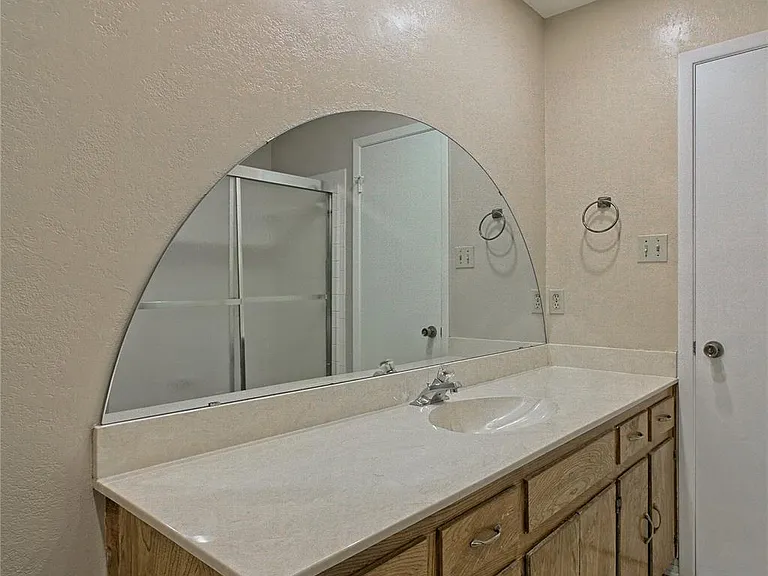914 Garden Meadow Dr — Photo 23