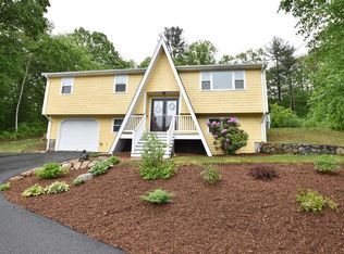 45 Maureen Dr, Smithfield, RI 02917