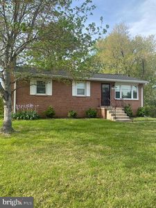 9009 Susan Ln, Clinton, MD, 20735