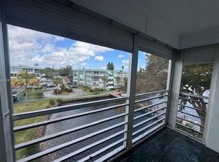 2761 Taft St APT 408, Hollywood, FL 33020