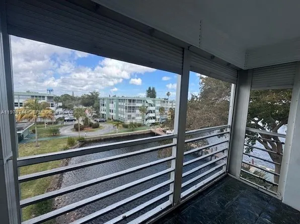 2761 Taft St, Hollywood, FL