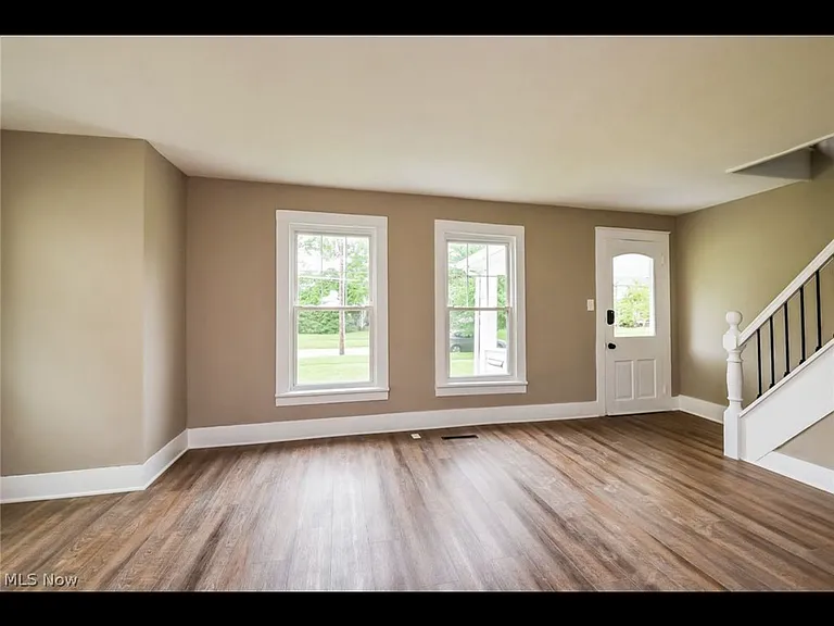 33 Adams St #35 — Photo 12