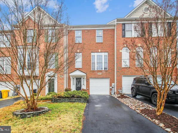 1555 Hallwood Ct, Crofton, MD 21114