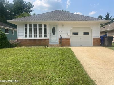 2046 Mount Hope Lane, Toms River, NJ, 08753