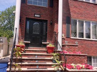 151 Waterbury Ave #B, Staten Island, NY 10309