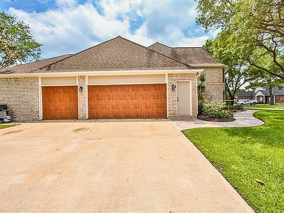 4th image of 1683 Kelliwood Oaks Dr