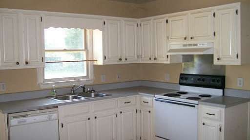 4th image of 1503 Jamestown Dr