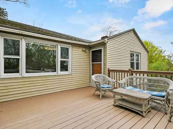 120 Andrews Ave, Worcester, MA 01605