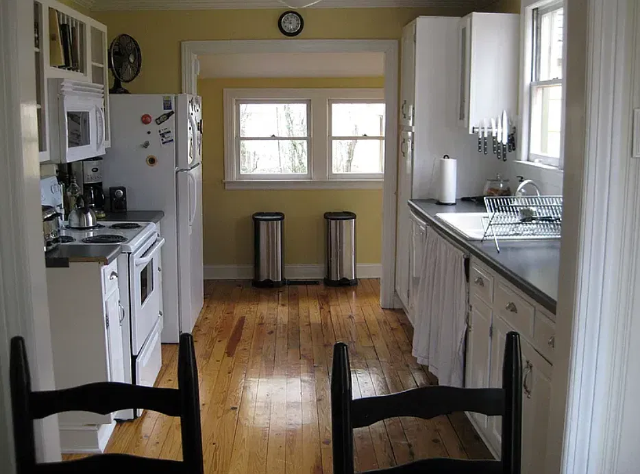 2 bed, 995 sqft, $2,500 — Photo 4