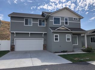 1437 SW Junegrass Ln, Pullman, WA 99163