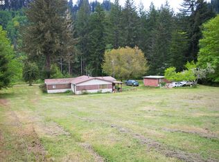 13761 Stagecoach Rd, Swisshome, OR 97480