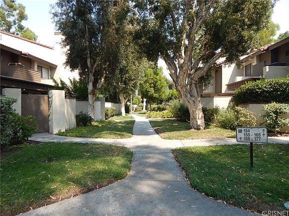 3rd image of 21500 Califa St Unit 155