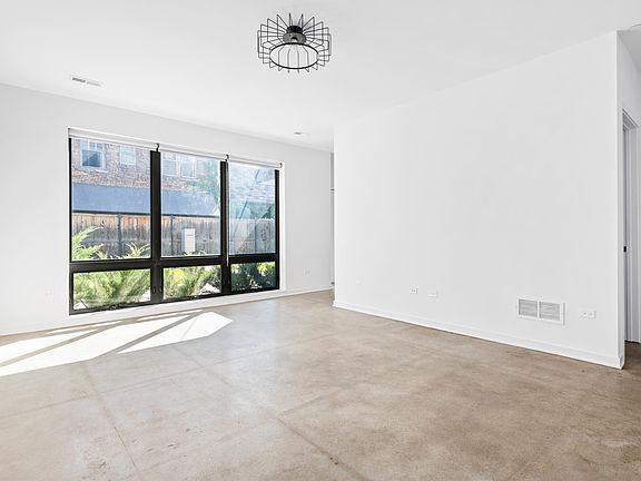 3rd image of 6605 W North Ave #4