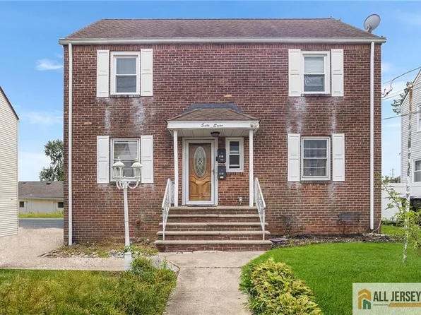 67 Yale Ave, Avenel, NJ 07001