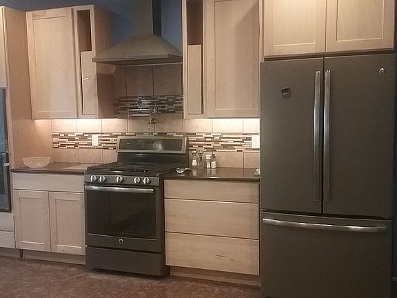 5th image of 4805 Greenbelt Dr