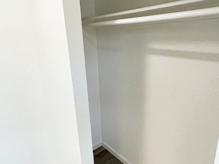 2144 Hickory Way #C — Photo 7