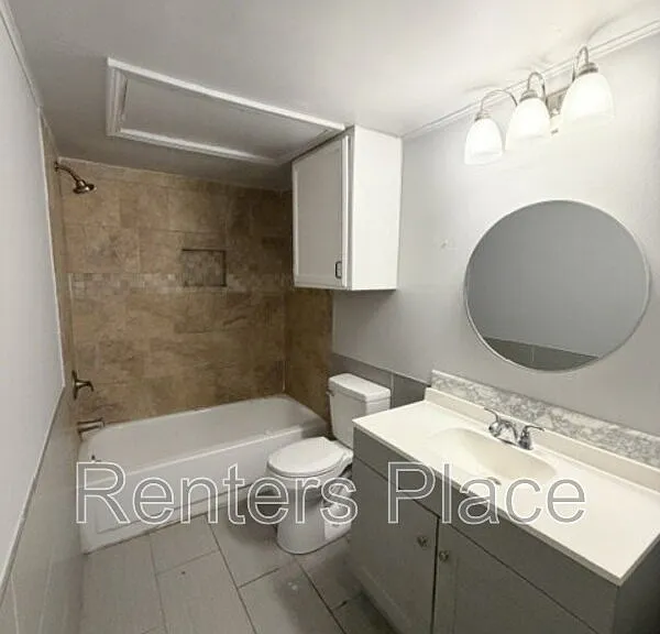 1207 S Quaker Ave #101 — Photo 9
