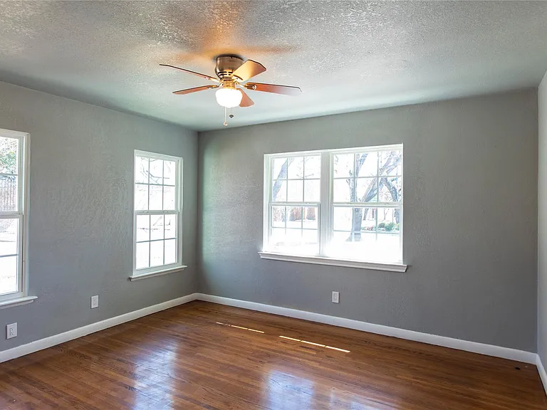 7543 Colgate Ave — Photo 31