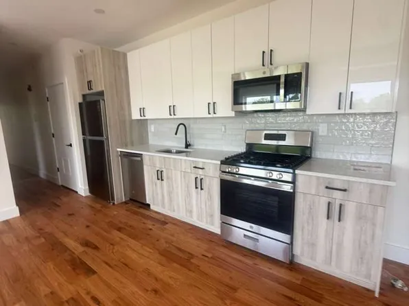 151-152 Roseville Ave #8A, Newark, NJ 07107