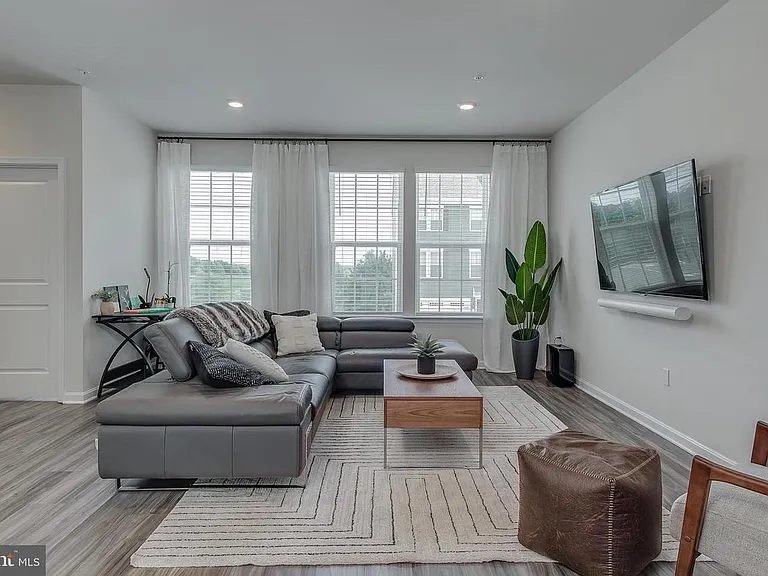 1231 Apollo Dr — Photo 29