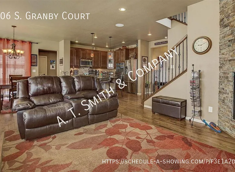 5406 S Granby Ct — Photo 8