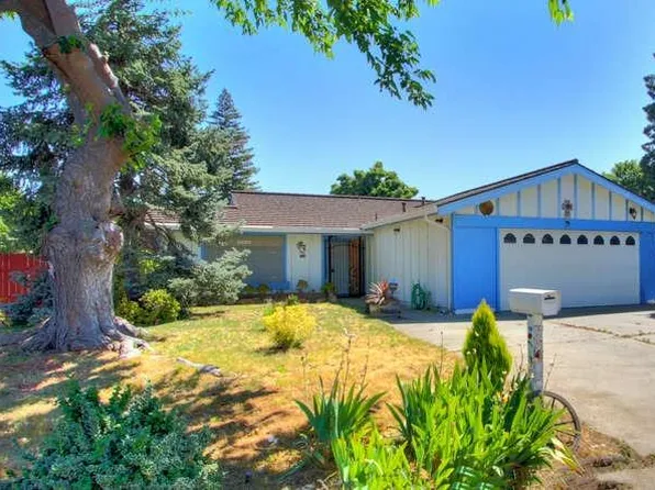 8701 Grayling Way, Sacramento, CA 95826