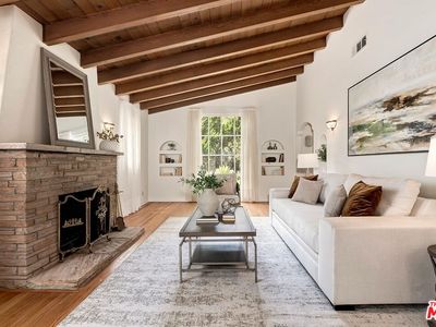 400 E Rustic Rd, Santa Monica, CA, 90402