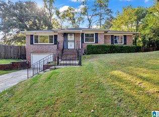 521 Park Way, Fultondale, AL 35068