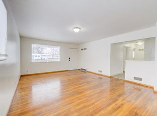 10219 Hobkirk Dr, Saint Louis, MO 63137