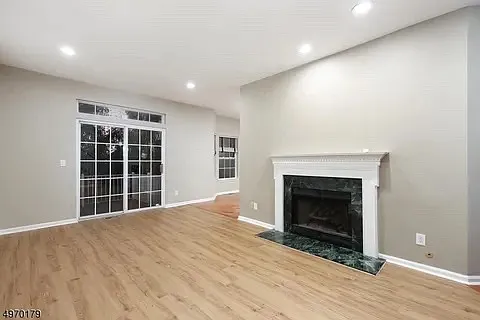 3003 King Ct — Photo 3
